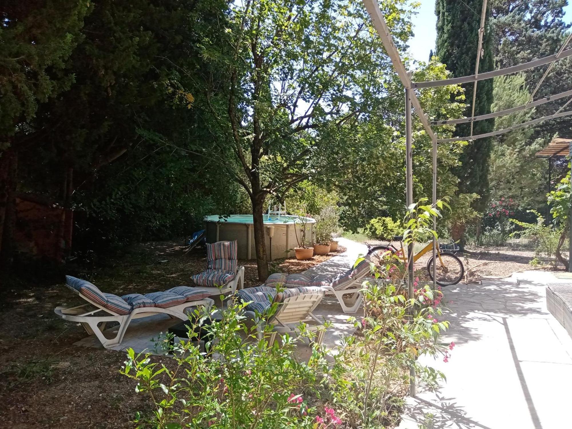 Au Mas Saint Pierre Hotel Pignans Luaran gambar